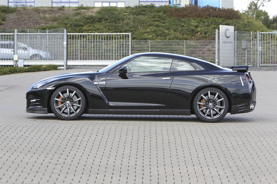  Nissan GT-R 2013 года  (EU) (фото 35 из 69)